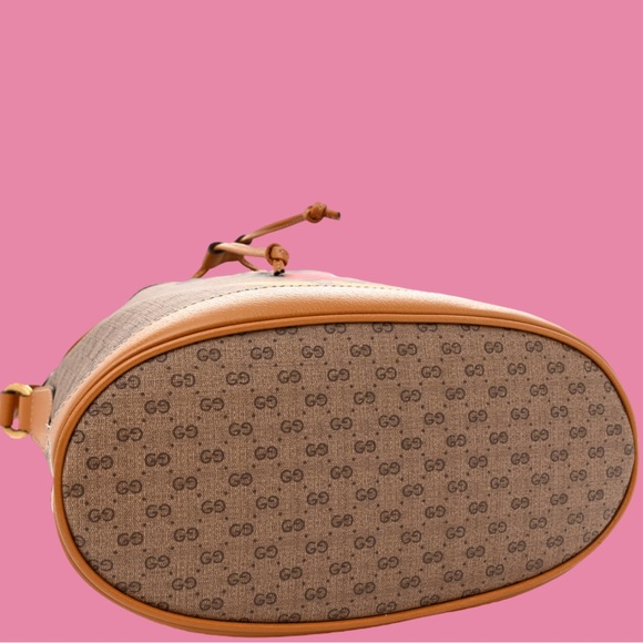Gucci X DISNEY Mini Vintage GG Supreme Monogram Bucket Bag Beige Vintage Sun Oil - Picture 6 of 11